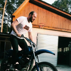 Андрей Кузнецов, 01.03.1990, Екатеринбург