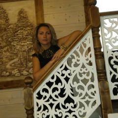 Оксана Пешкова, Тихвин