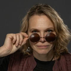 Василиса Азарова, 06.04.1976, Томск