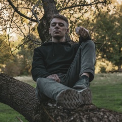 Adrian Miron, Кишинев