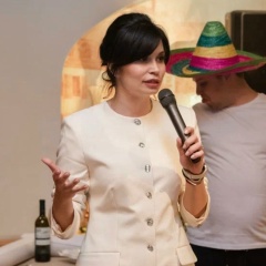 Анюта Черноног, 30.04, Москва