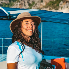 Ирина Тлюстангелова