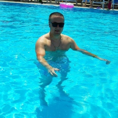 Дмитрий Шутро, Костюковичи