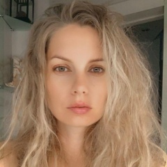 Надежда Пустова, Санкт-Петербург