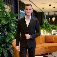 Андрей Комаров, Москва