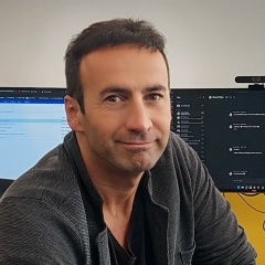 Onur Unsal, 02.07, İstanbul