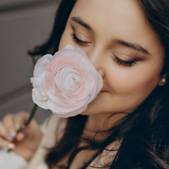 Mery Lynes, 07.04.1994