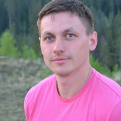 Денис Вахромеев