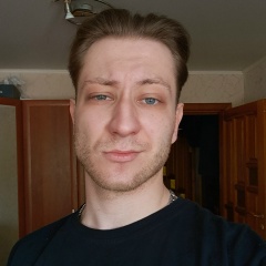 Женя Устинов