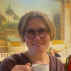 Ольга Усачева, 04.12.1966, Москва