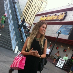 Яна Пакалинлар, 20.10, İstanbul