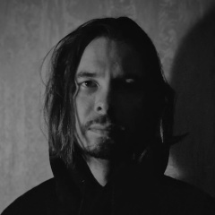 Серёжа Жариков, Москва