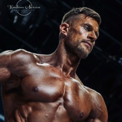 Арсений Бондаренко, Москва