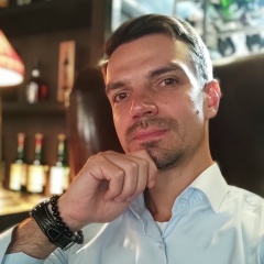 Антон Х, Москва