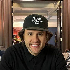 Артём Петров, 30.10.1992, Москва