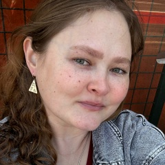 Ася Безграниц, Москва