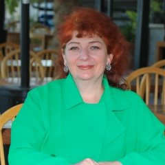 Елена Бутомова, Санкт-Петербург