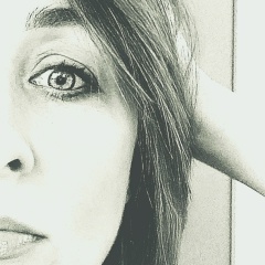 Анна Онучина, Budapest