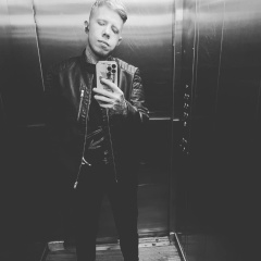 Влад Мерц, Москва