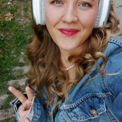 Катя Савинкова, Москва