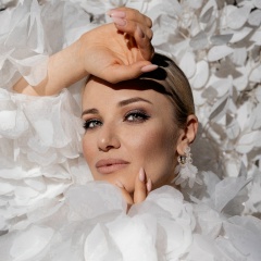 Саша Грекова, Москва