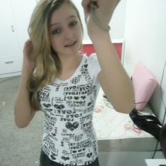 Alexndra Mark, 25.12.1991, New York City