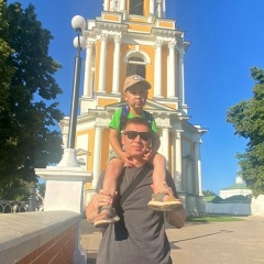 Сергей Ребров