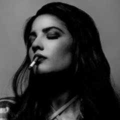 Gwen Mccrory, 18.09.1997