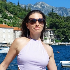 Ви Хотян, Москва