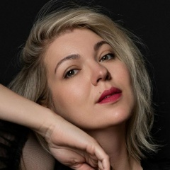 Евгения Мануйлова