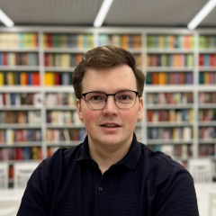 Максим Гудков, 10.04, Москва