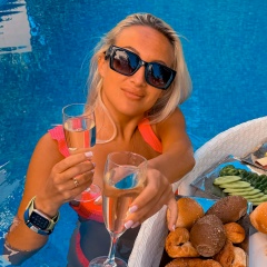 Лидия Леонова, Санкт-Петербург