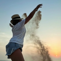 Мөлдір Ңұрғали, Алматы