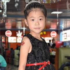 Зоя Ким, 27.08.1977