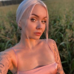 Юля Землицкая