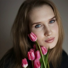 Аня Пичугина, Москва