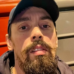 Игорь Гологан