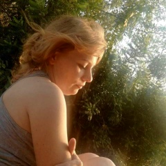 Татьяна Телющенко, 01.05.1901, Киев