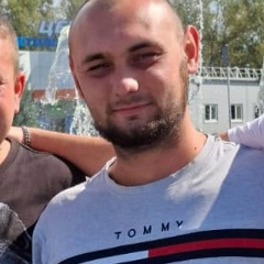 Ярослав Караченцев, Кызыл