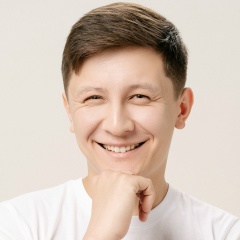 Айдос Мукашев, Алматы