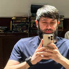 Ali Asukhanov, Москва