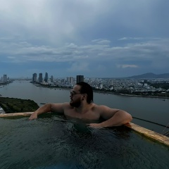 Евгений Ковалёв