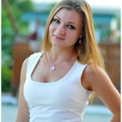 Алина Аг, 25.06.1995