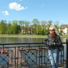 Лариса Гуляева, Москва