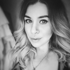 Анастасия Уварова, 25.12.1990, Владивосток