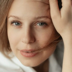 Кристина Батракова Елинек, 02.09.1990