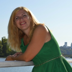 Алла Ярова, Киев