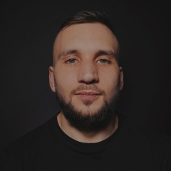 Рустам Уляшев