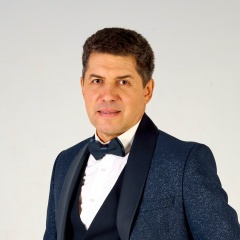 Александр Пахмутов, Санкт-Петербург