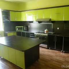 Бейнеу Мебел, 29.12.1989, Бейнеу